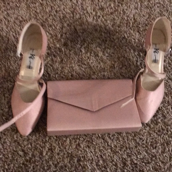 Pink nice shoes with hand bag size medium - Picture 2 of 5